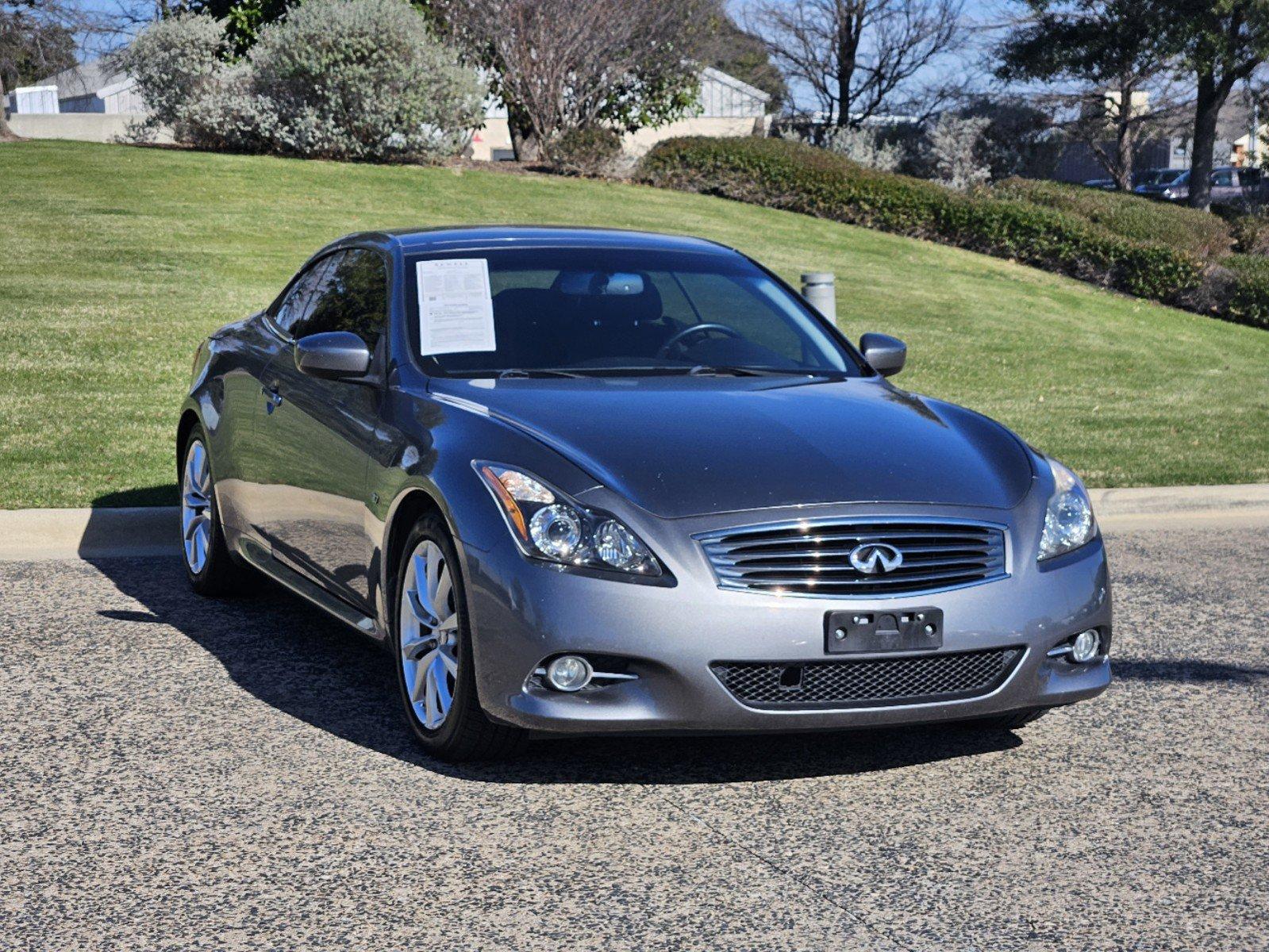 2014 INFINITI Q60 Convertible Vehicle Photo in FORT WORTH, TX 76132