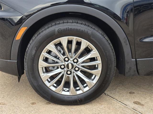 2025 Cadillac XT4 Vehicle Photo in Oklahoma City, OK 73114
