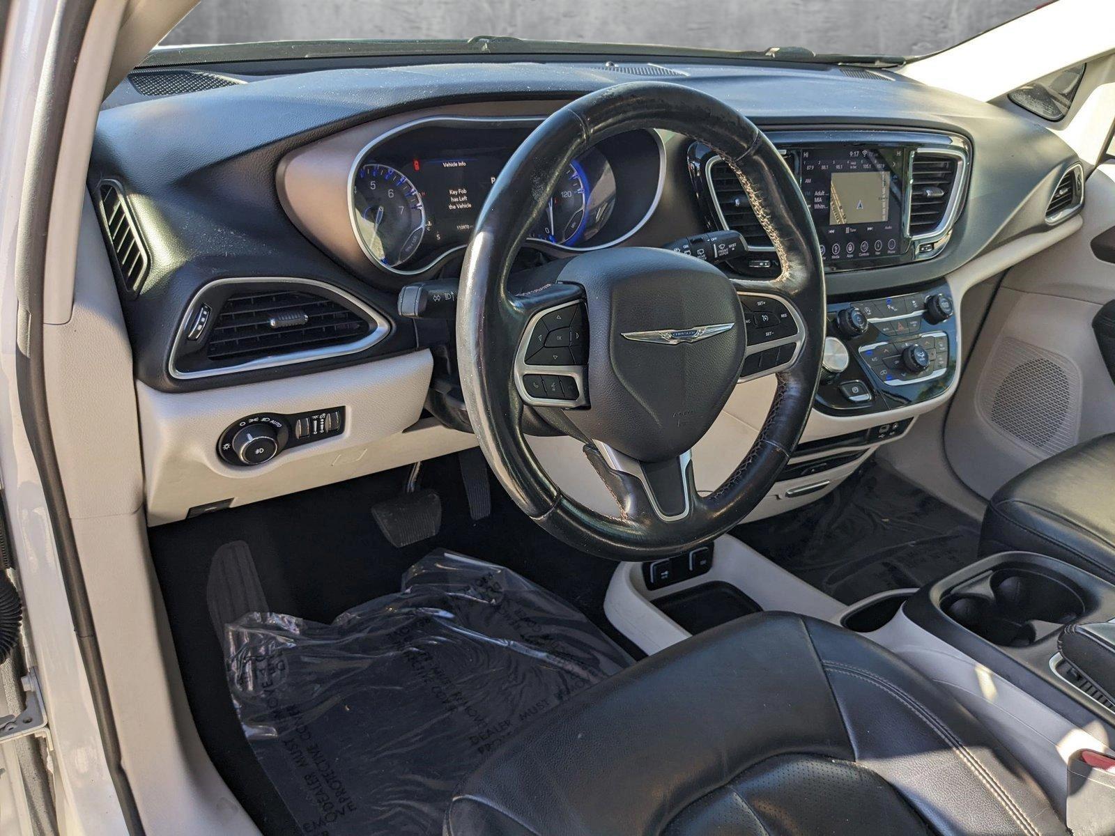 2019 Chrysler Pacifica Vehicle Photo in Davie, FL 33331