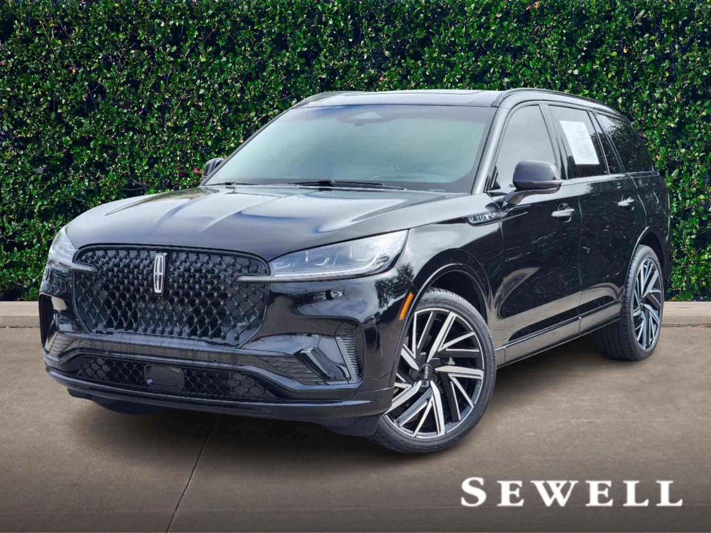 2025 Lincoln Aviator Vehicle Photo in HOUSTON, TX 77079