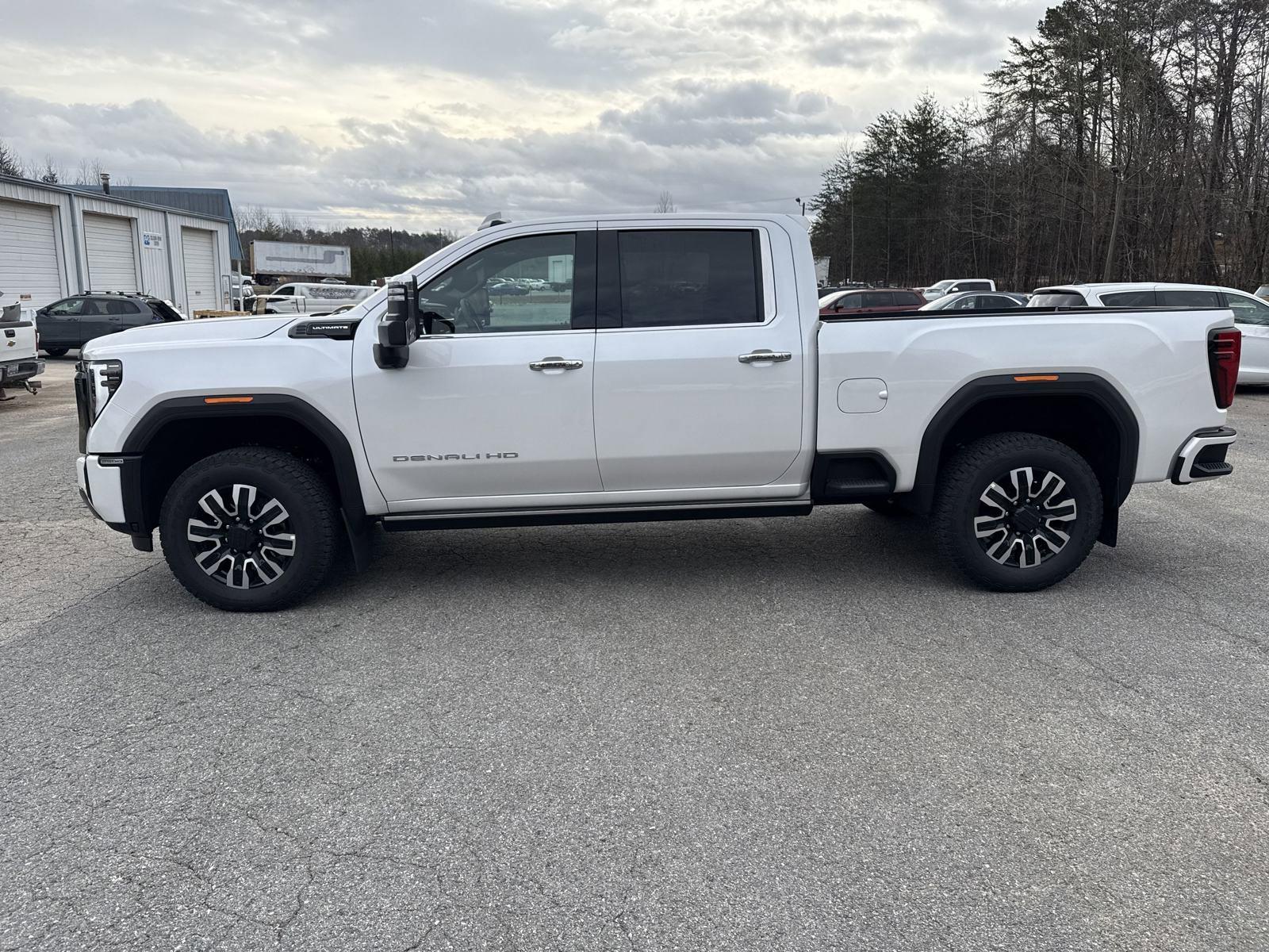 Used 2025 GMC Sierra 2500HD Denali Ultimate with VIN 1GT4UXEY0SF145908 for sale in Sweetwater, TN