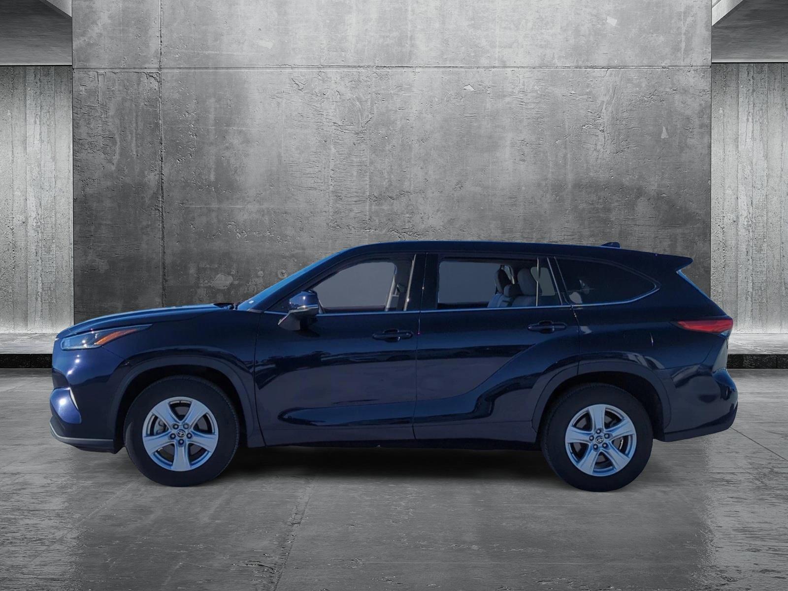 2021 Toyota Highlander Vehicle Photo in Ft. Myers, FL 33907