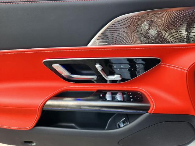 2025 Mercedes-Benz SL Vehicle Photo in HOUSTON, TX 77079