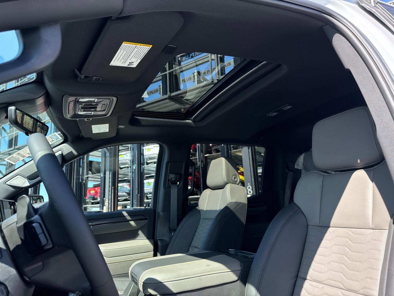 2025 Chevrolet Silverado 1500 Vehicle Photo in LOS ANGELES, CA 90007-3794