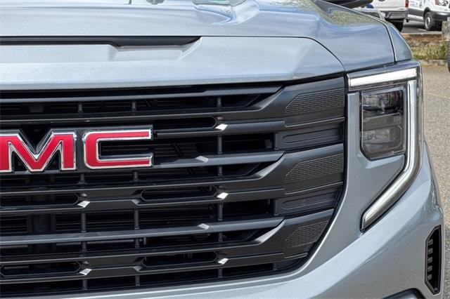 2024 GMC Sierra 1500 Vehicle Photo in ELK GROVE, CA 95757-8703