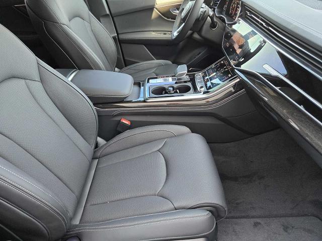 2025 Audi Q7 Vehicle Photo in SUGAR LAND, TX 77478