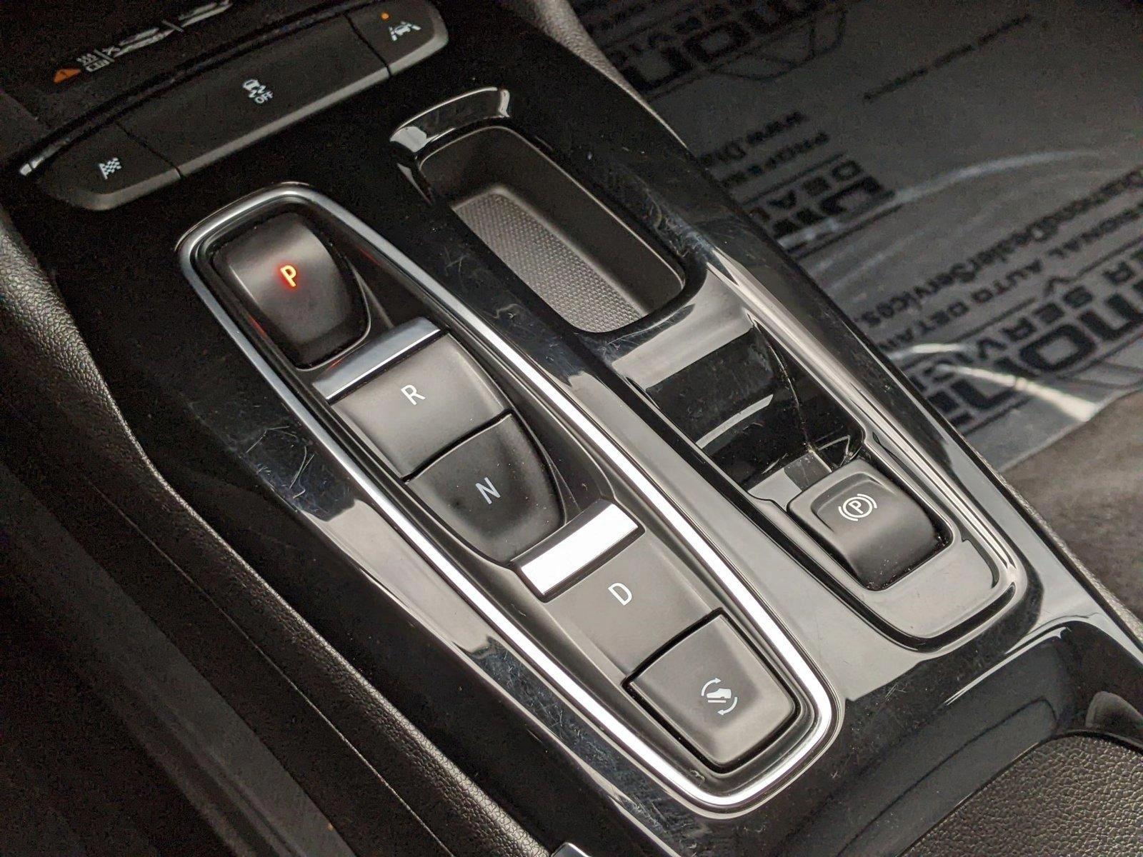 2022 Chevrolet Bolt EUV Vehicle Photo in TIMONIUM, MD 21093-2300