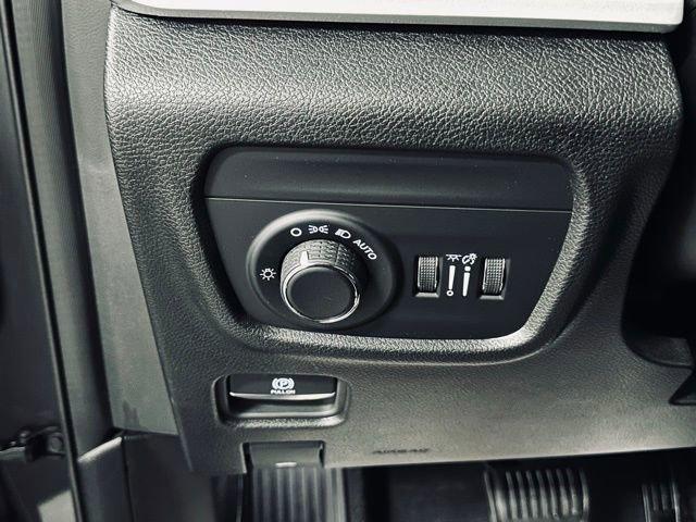 2023 Jeep Grand Cherokee Vehicle Photo in MEDINA, OH 44256-9631