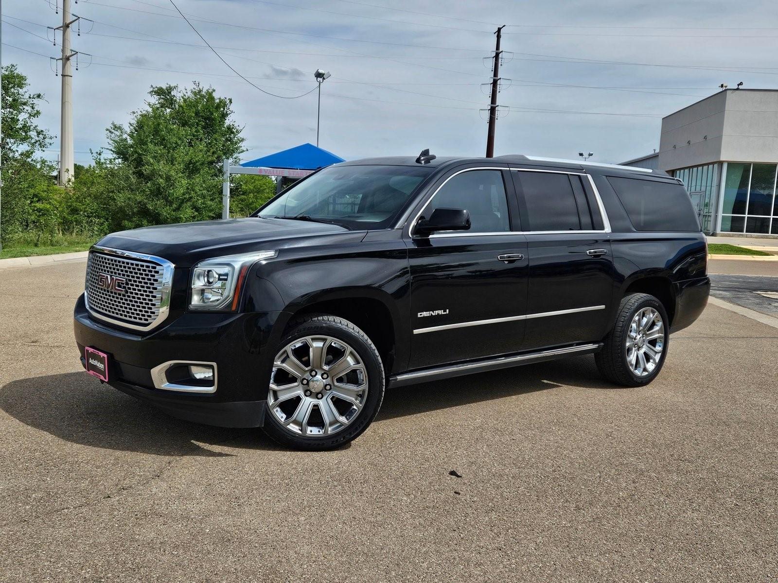 2017 GMC Yukon XL Vehicle Photo in AMARILLO, TX 79106-1809
