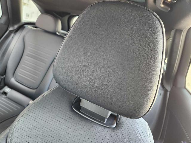 2025 Mercedes-Benz GLC Vehicle Photo in HOUSTON, TX 77079