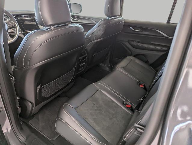 2025 Jeep Grand Cherokee Vehicle Photo in Oshkosh, WI 54901