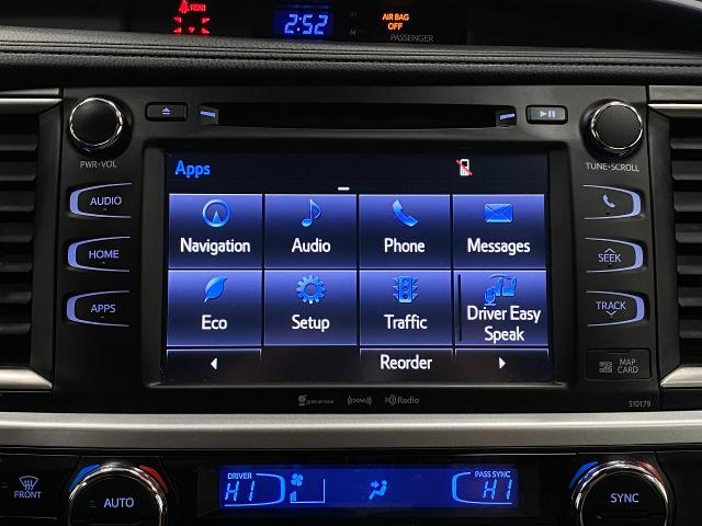 2018 Toyota Highlander Vehicle Photo in Appleton, WI 54913