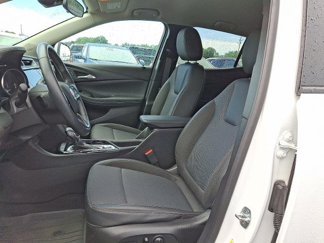 2022 Buick Encore GX Vehicle Photo in TREVOSE, PA 19053-4984
