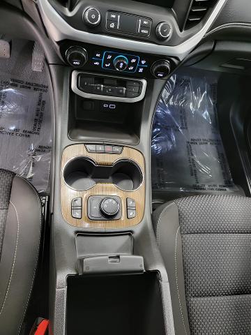 2023 GMC Acadia Vehicle Photo in OSHKOSH, WI 54904-7811