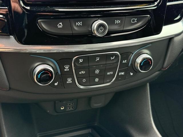 2022 Chevrolet Traverse Vehicle Photo in COLUMBIA, MO 65203-3903