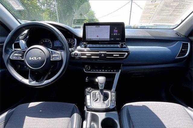 2023 Kia Seltos Vehicle Photo in INDEPENDENCE, MO 64055-1314