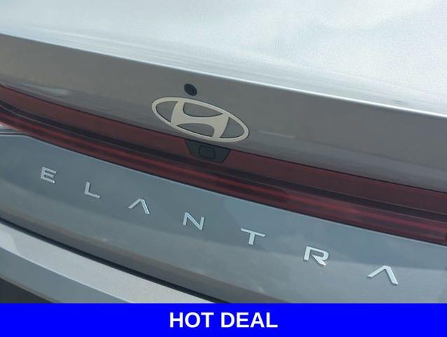 2025 Hyundai ELANTRA Vehicle Photo in Merrillville, IN 46410
