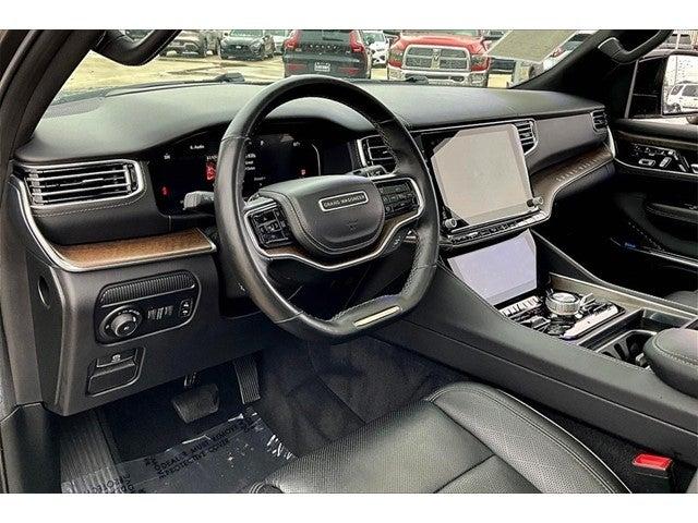 2023 Jeep Grand Wagoneer Vehicle Photo in Grapevine, TX 76051