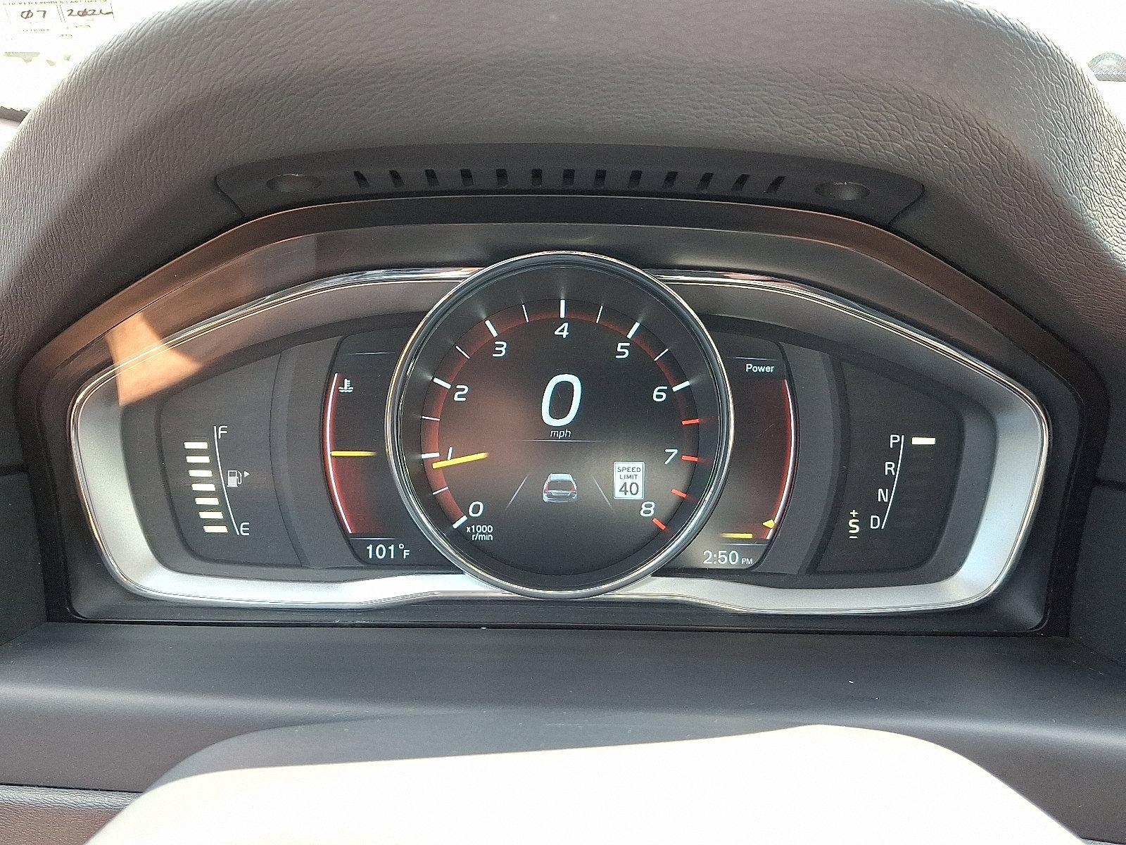 2016 Volvo XC70 Vehicle Photo in Harrisburg, PA 17111