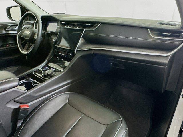 2022 Jeep Grand Cherokee L Vehicle Photo in Doylsetown, PA 18901