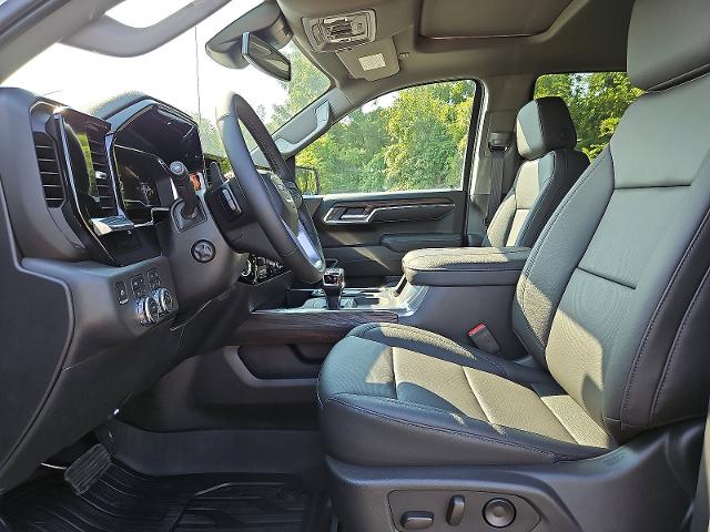 2025 GMC Sierra 1500 Vehicle Photo in TREVOSE, PA 19053-4984