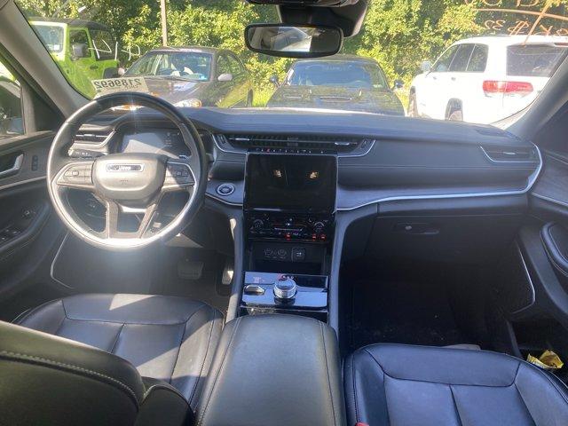 2022 Jeep Grand Cherokee L Vehicle Photo in Doylsetown, PA 18901