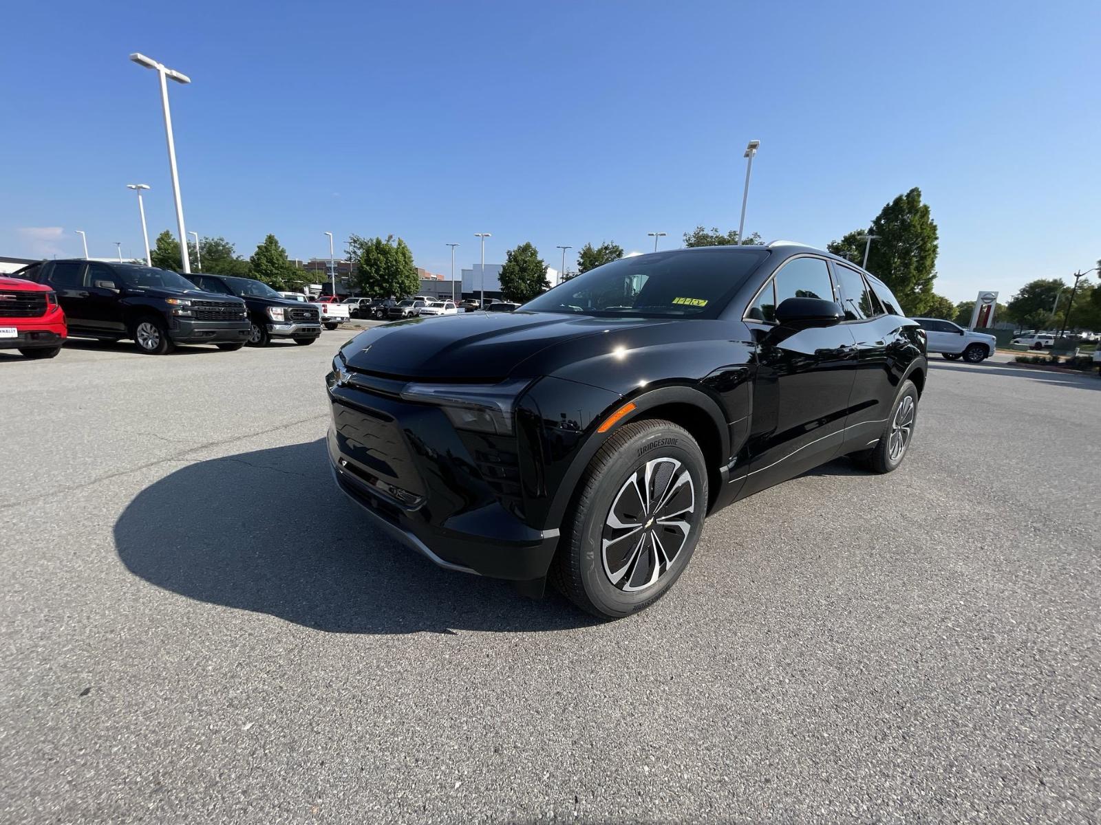 2024 Chevrolet Blazer EV Vehicle Photo in BENTONVILLE, AR 72712-4322