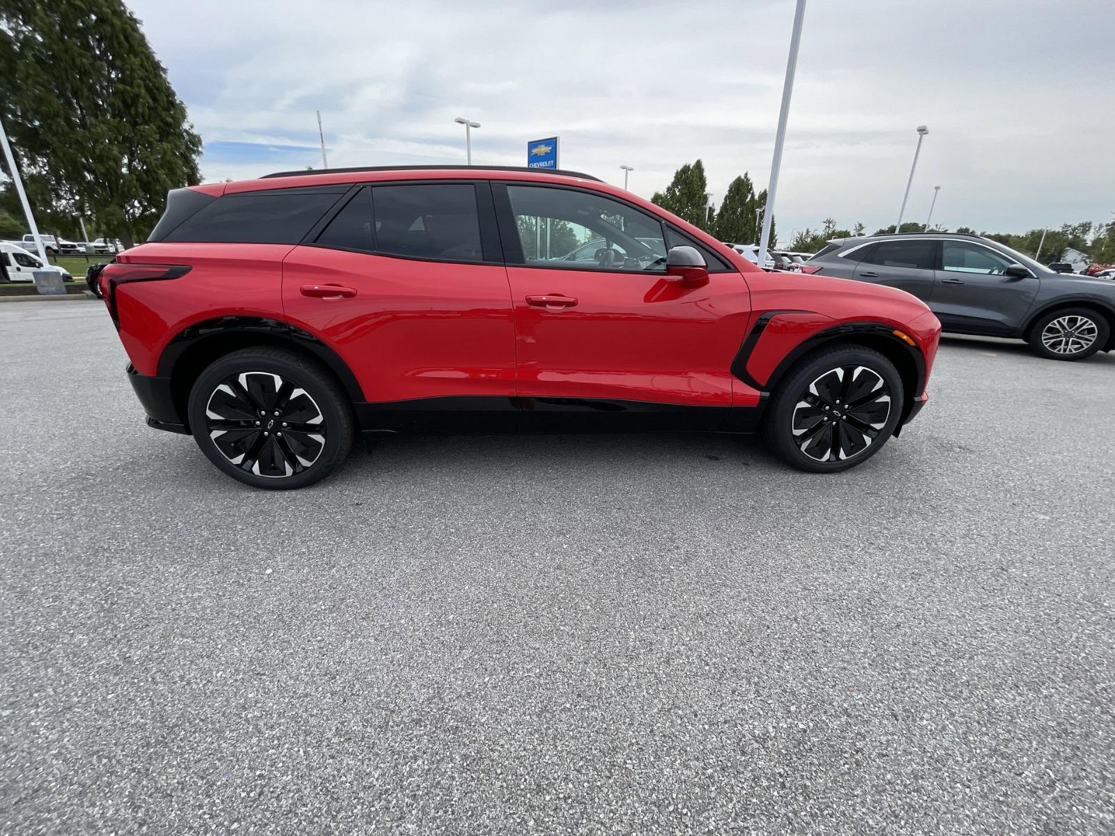 2024 Chevrolet Blazer EV Vehicle Photo in BENTONVILLE, AR 72712-4322