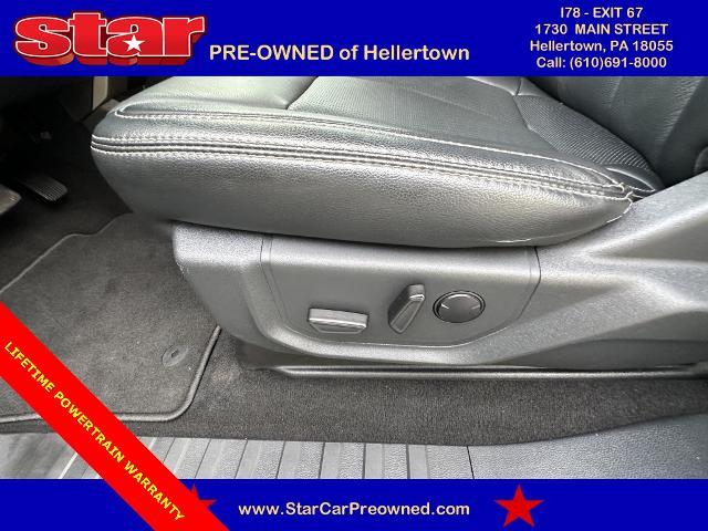 2022 Ford Super Duty F-250 SRW Vehicle Photo in Hellertown, PA 18055