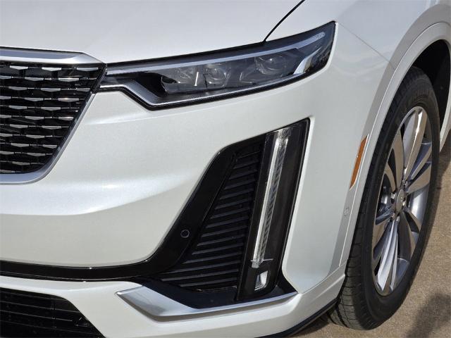 2025 Cadillac XT6 Vehicle Photo in Oklahoma City, OK 73114