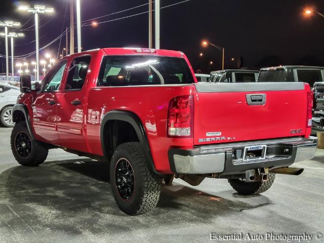 2011 GMC Sierra 2500HD Vehicle Photo in OAK LAWN, IL 60453-2517