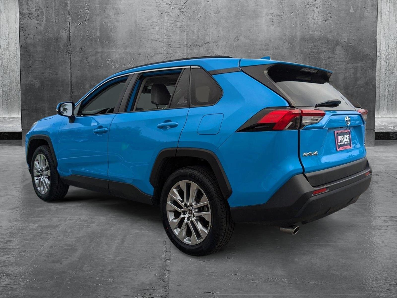 2020 Toyota RAV4 Vehicle Photo in Winter Park, FL 32792