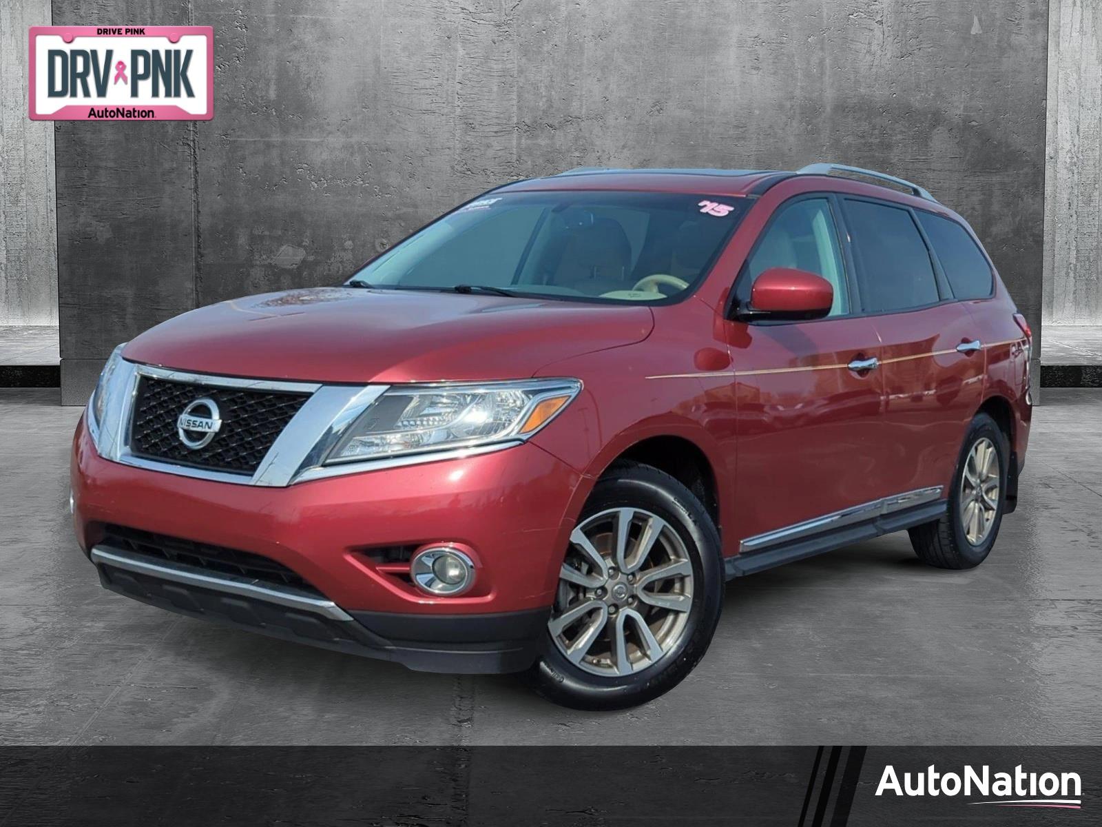 2015 Nissan Pathfinder Vehicle Photo in Memphis, TN 38125