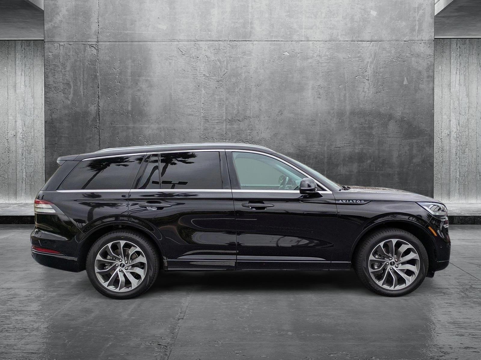 2021 Lincoln Aviator Vehicle Photo in Clearwater, FL 33765