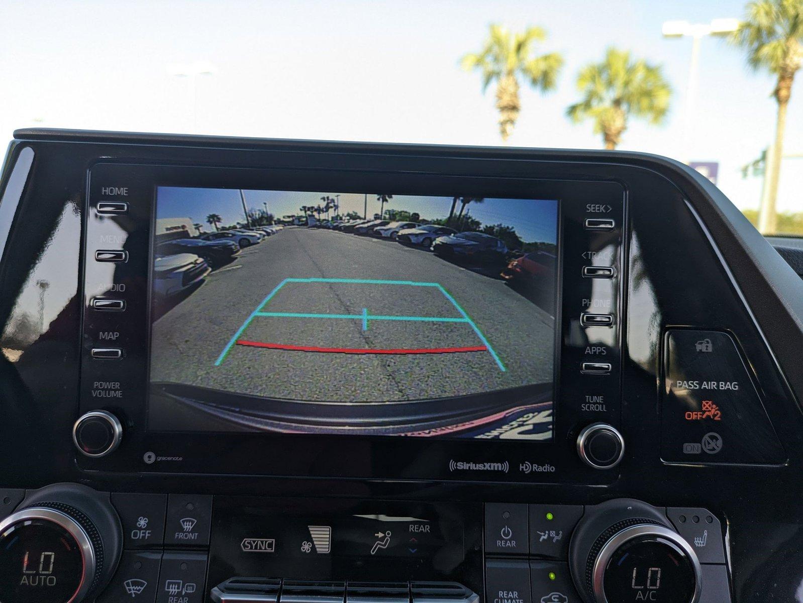 2022 Toyota Highlander Vehicle Photo in Winter Park, FL 32792