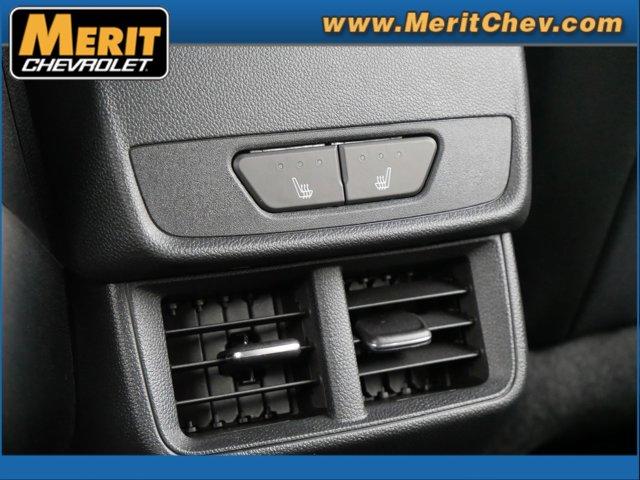 2025 Chevrolet Equinox Vehicle Photo in MAPLEWOOD, MN 55119-4794
