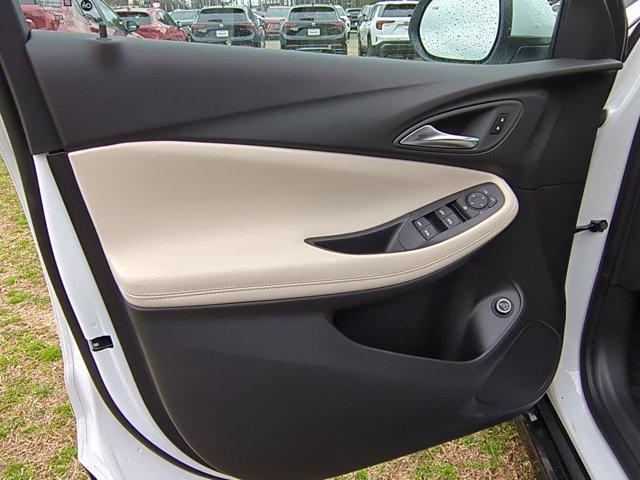 2025 Buick Encore GX Vehicle Photo in ALBERTVILLE, AL 35950-0246