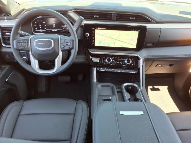 2025 GMC Sierra 2500 HD Vehicle Photo in Denton, TX 76205
