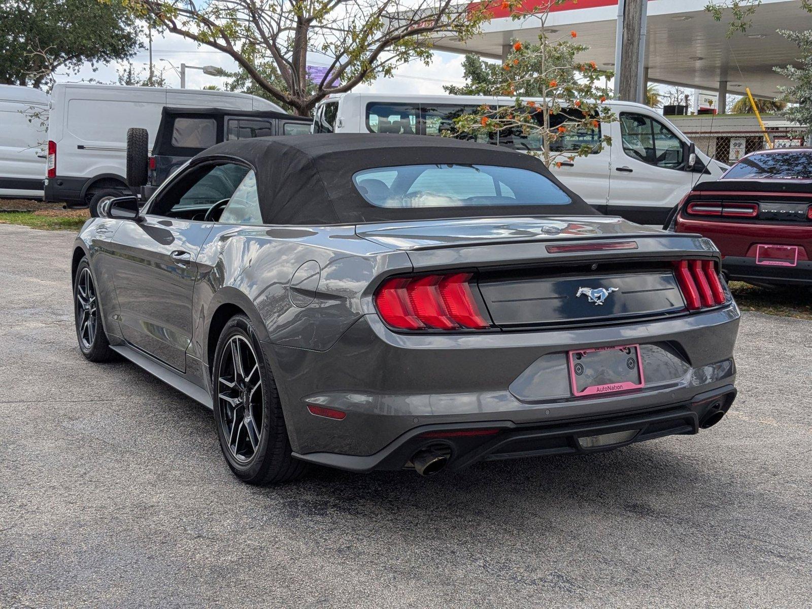 2022 Ford Mustang Vehicle Photo in Miami, FL 33015