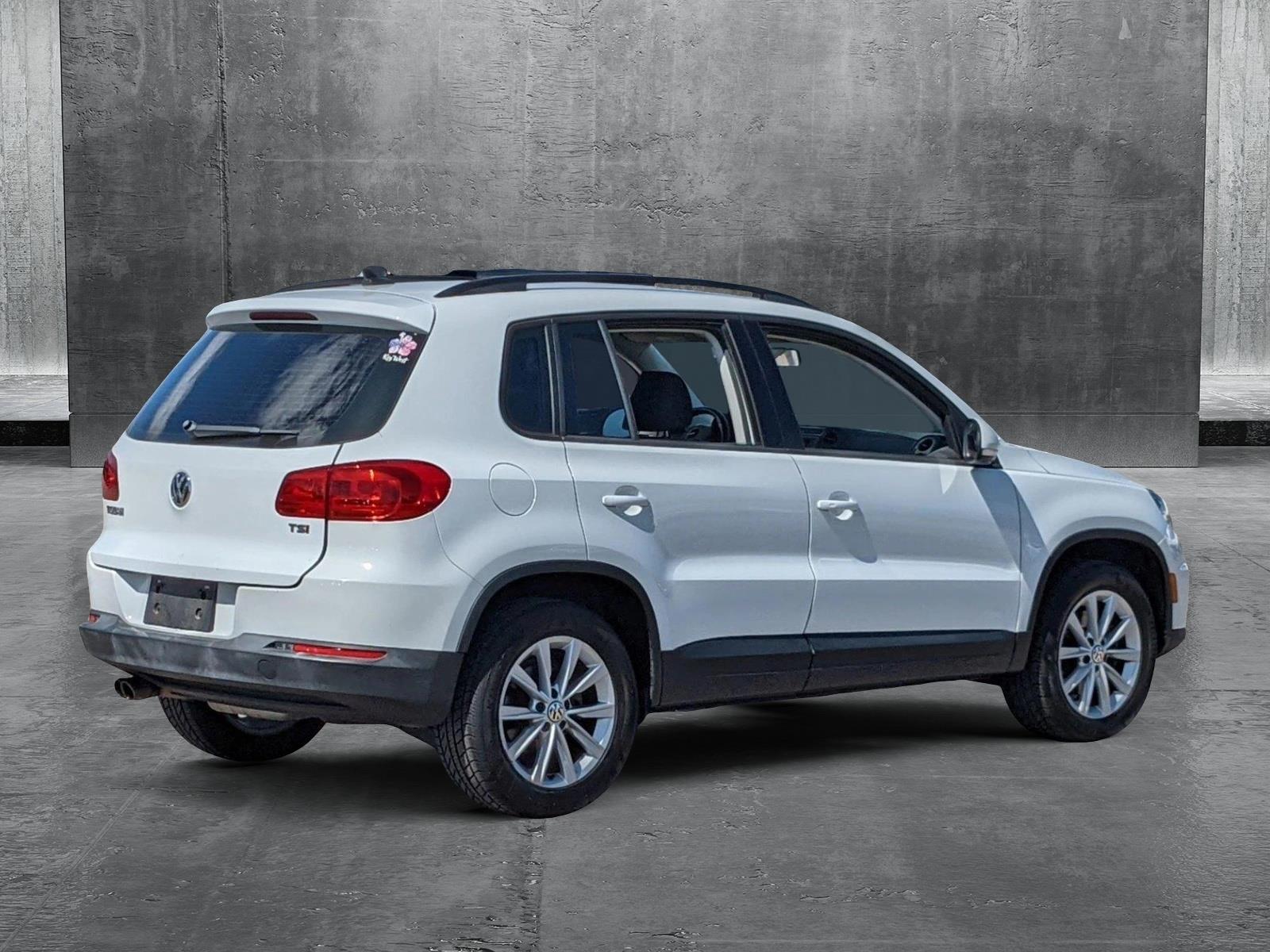 2017 Volkswagen Tiguan Vehicle Photo in ORLANDO, FL 32808-7998