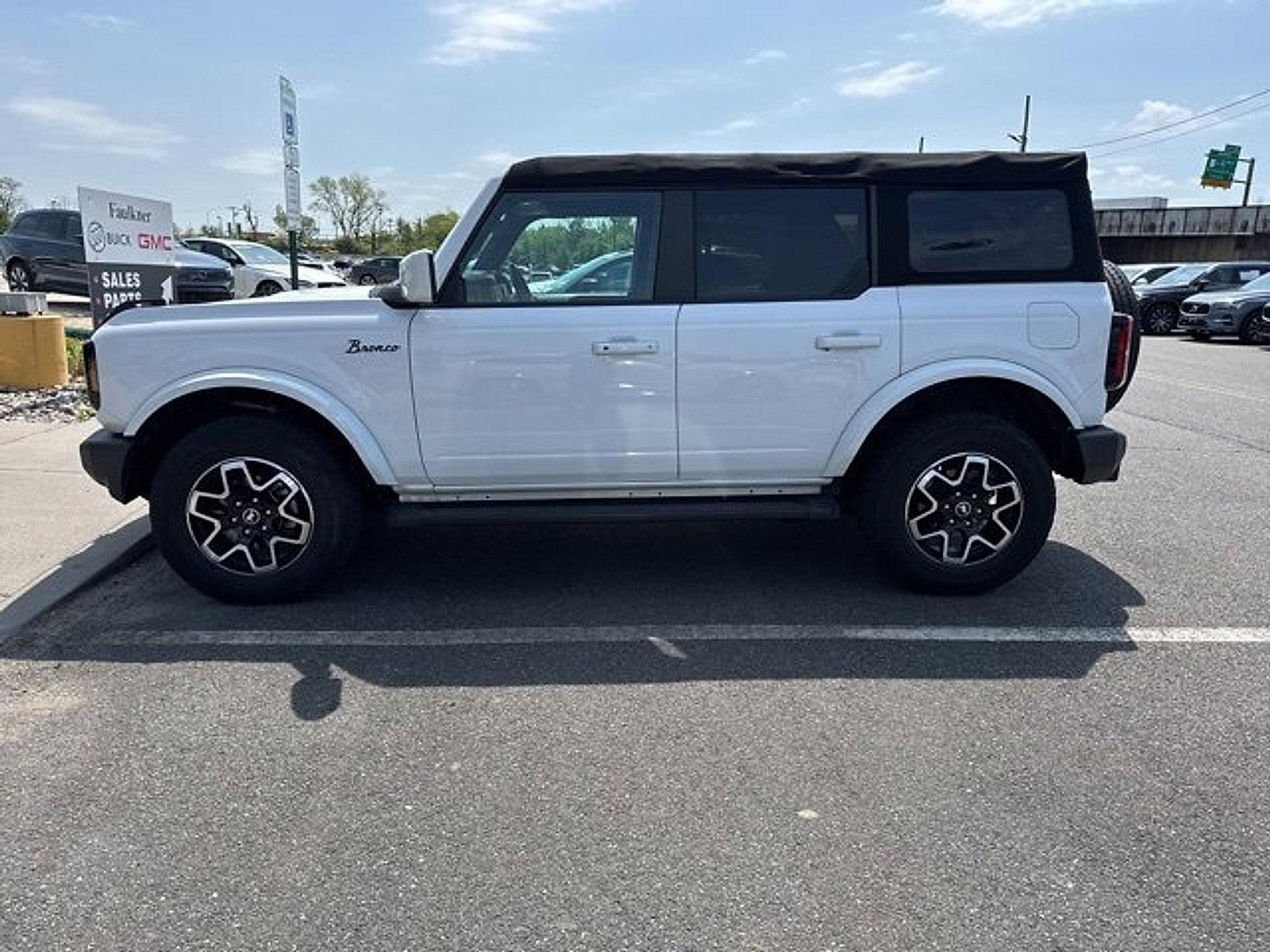 2022 Ford Bronco Vehicle Photo in Trevose, PA 19053