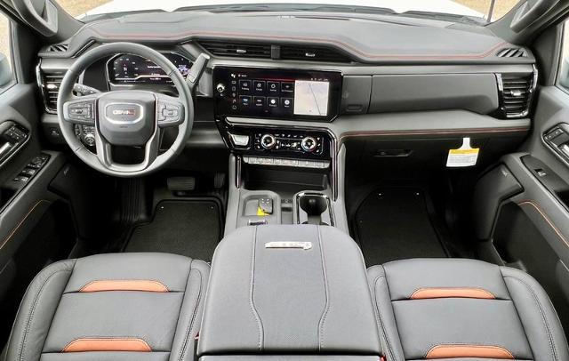 2025 GMC Sierra 2500 HD Vehicle Photo in EFFINGHAM, IL 62401-2832