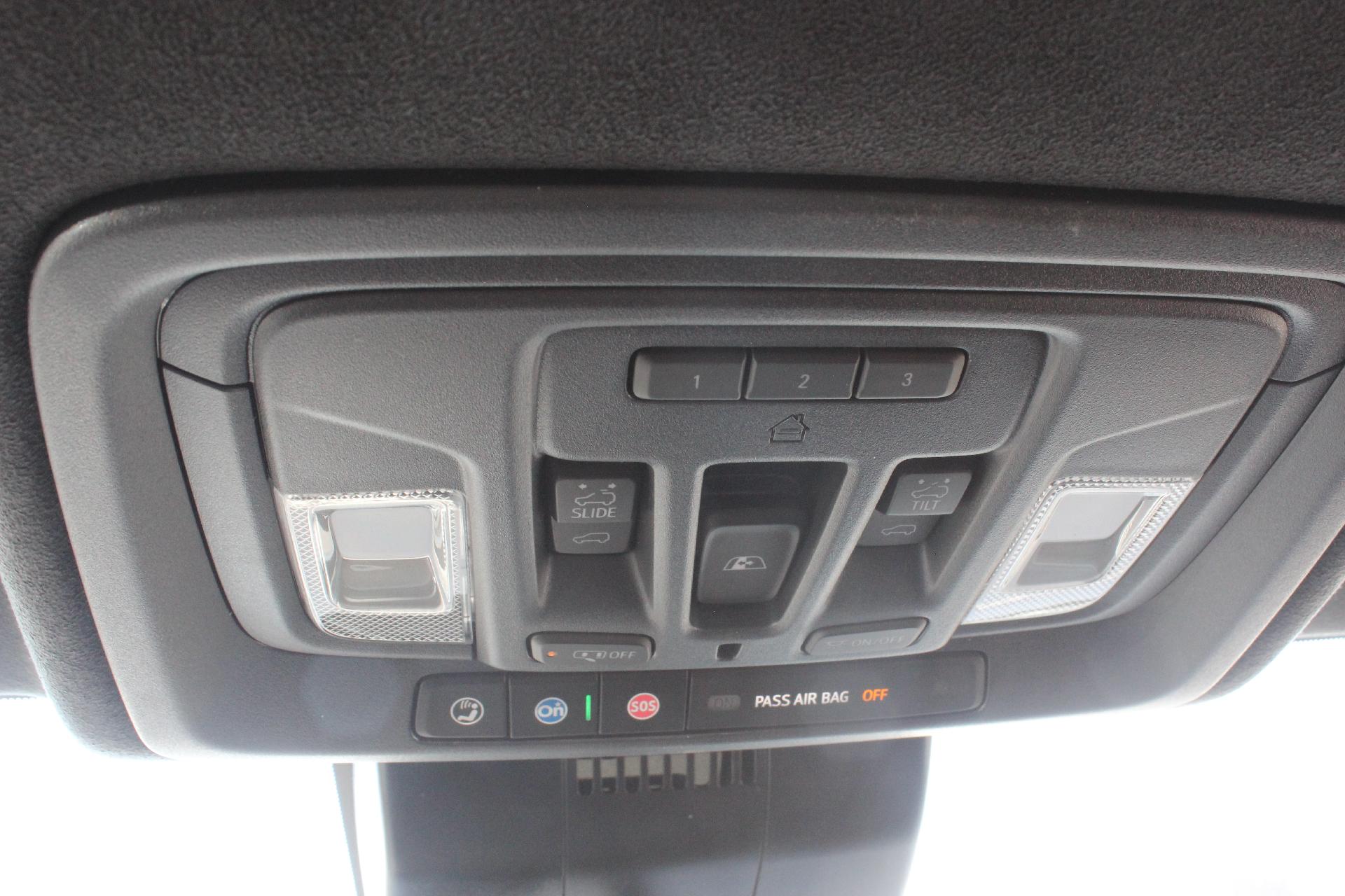 2025 GMC Sierra 3500 HD Vehicle Photo in AURORA, CO 80012-4011