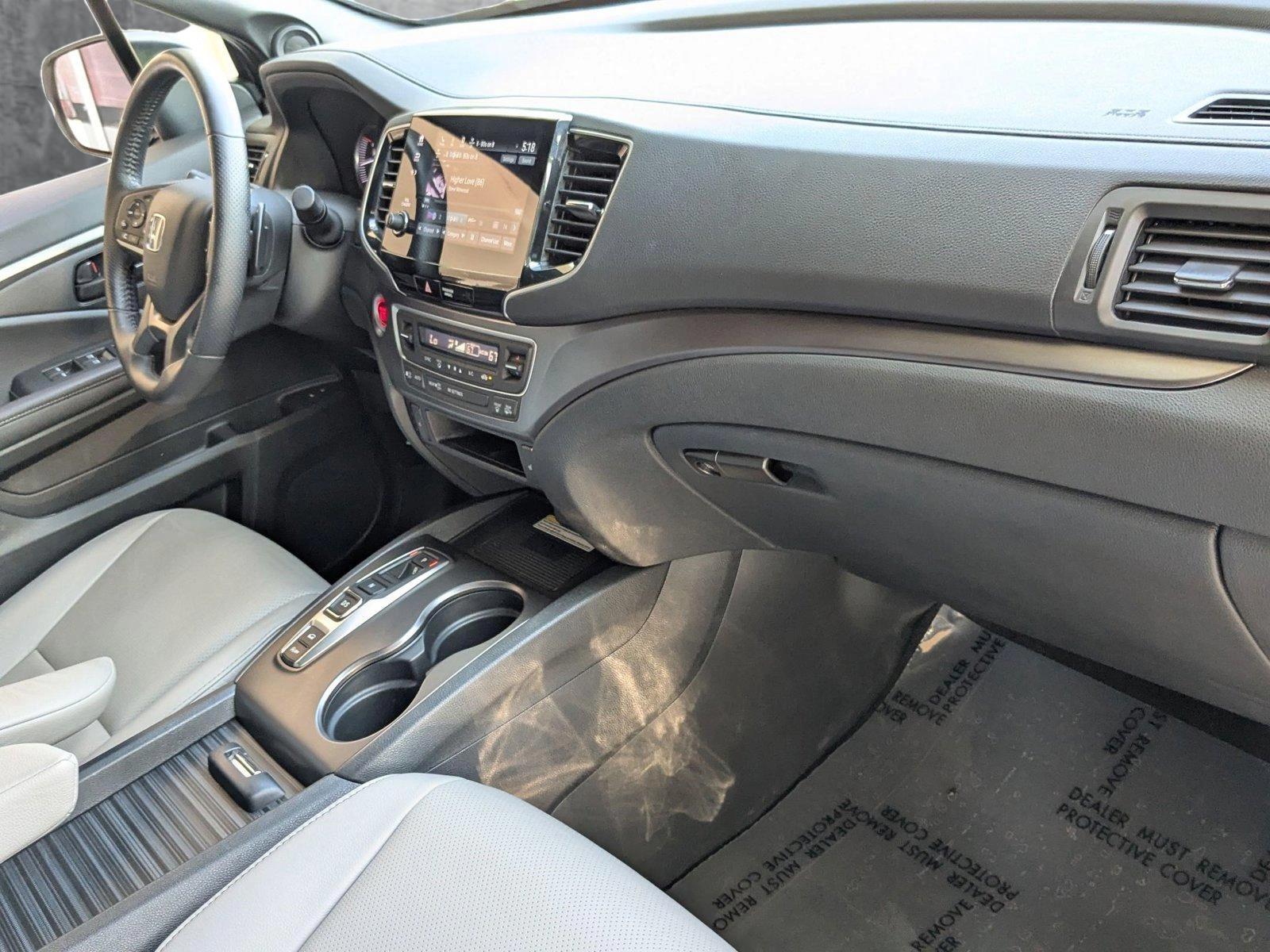 2023 Honda Passport Vehicle Photo in Miami, FL 33015