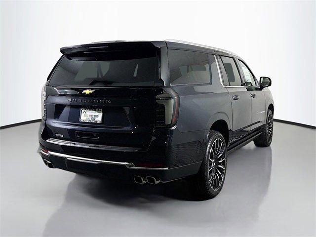 2025 Chevrolet Suburban Vehicle Photo in PUYALLUP, WA 98371-4149