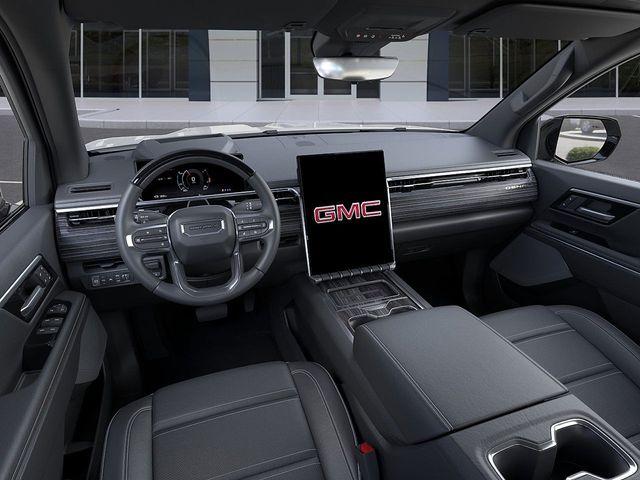 2025 GMC Sierra EV Vehicle Photo in WATERTOWN, CT 06795-3318