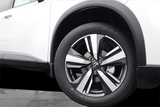 2025 Nissan Rogue Vehicle Photo in Hazelwood, MO 63042
