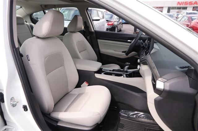 2024 Nissan Altima Vehicle Photo in Hazelwood, MO 63042