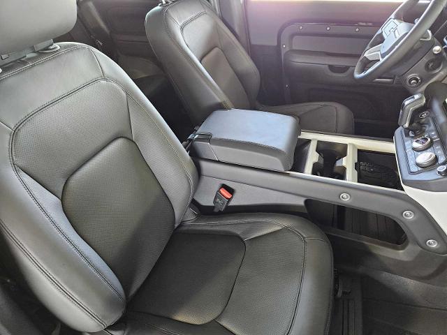2025 Defender Vehicle Photo in AUSTIN, TX 78717