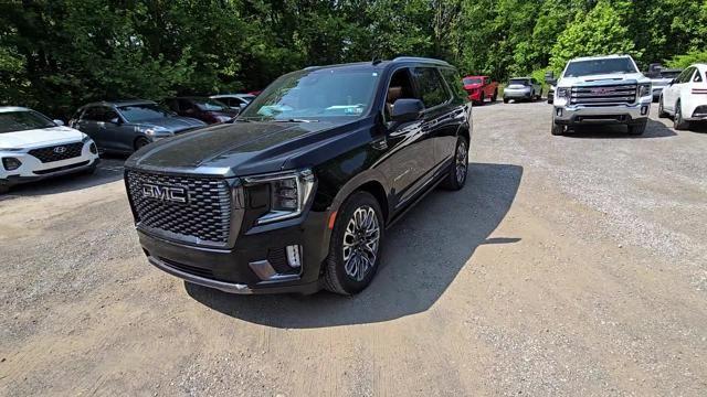 2023 GMC Yukon Vehicle Photo in Pleasant Hills, PA 15236